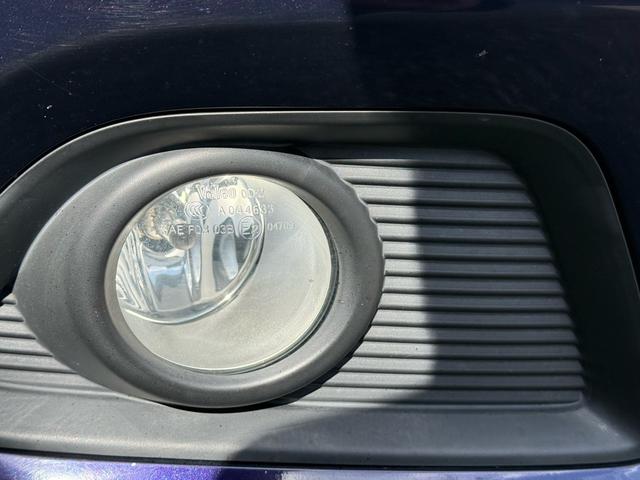 ソリオ ハイブリッドＳＺ　両側電動パワースライドドア　デュアルカメラブレーキサポート　アクティブクルーズコントロール　レーンアシスト　衝突軽減ブレーキ　カロッツェリア８インチナビ　シートヒーター　純正１５インチアルミホイール（62枚目）