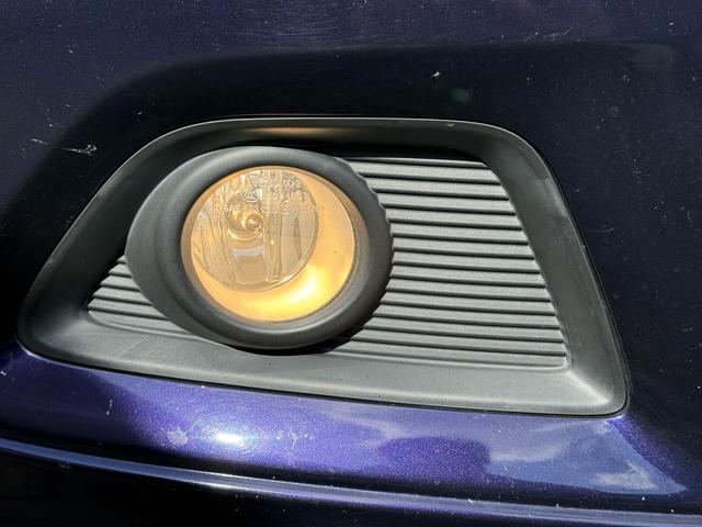 ソリオ ハイブリッドＳＺ　両側電動パワースライドドア　デュアルカメラブレーキサポート　アクティブクルーズコントロール　レーンアシスト　衝突軽減ブレーキ　カロッツェリア８インチナビ　シートヒーター　純正１５インチアルミホイール（64枚目）