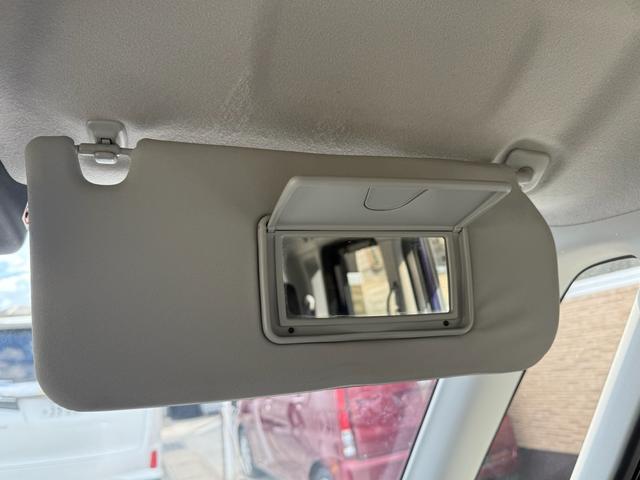 ソリオ ハイブリッドＳＺ　両側電動パワースライドドア　デュアルカメラブレーキサポート　アクティブクルーズコントロール　レーンアシスト　衝突軽減ブレーキ　カロッツェリア８インチナビ　シートヒーター　純正１５インチアルミホイール（75枚目）