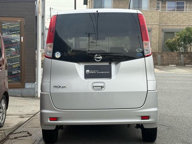 ルークス Ｇ　パワースライドドア　フルフラットシート　スマートキー　プッシュスタート　オートエアコン　純正７インチナビ　ＴＶ　ＣＤ　ＤＶＤ　ミュージックサーバー　バックカメラ　ＥＴＣ　ＨＩＤヘッドライト（8枚目）