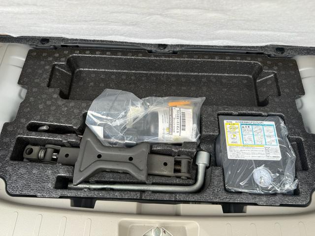 ルークス Ｇ　パワースライドドア　フルフラットシート　スマートキー　プッシュスタート　オートエアコン　純正７インチナビ　ＴＶ　ＣＤ　ＤＶＤ　ミュージックサーバー　バックカメラ　ＥＴＣ　ＨＩＤヘッドライト（42枚目）