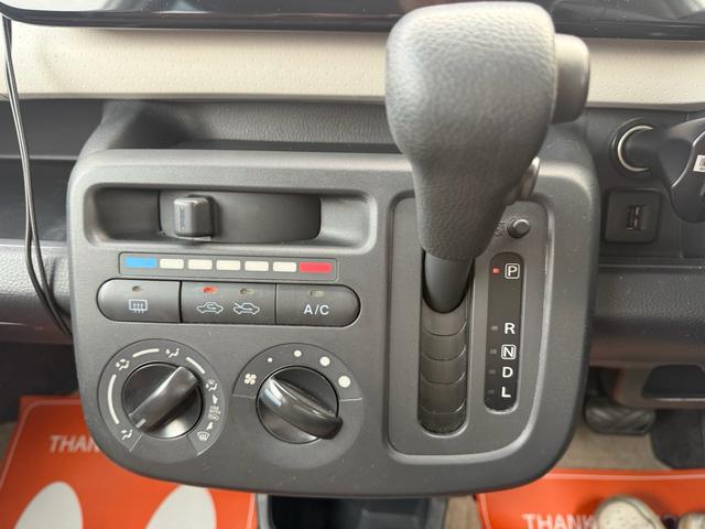 モコ Ｓ　アイドリングストップ　衝突軽減ボディー　アイドリングストップ　スマートキー　キーレス　純正ディスプレイオーディオ　パナソニック７インチポータブルナビ　　バックカメラ　ＣＤ再生　ＵＳＢ入力　エアコン　ベンチシート（23枚目）