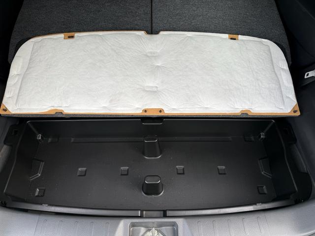 モコ Ｓ　アイドリングストップ　衝突軽減ボディー　アイドリングストップ　スマートキー　キーレス　純正ディスプレイオーディオ　パナソニック７インチポータブルナビ　　バックカメラ　ＣＤ再生　ＵＳＢ入力　エアコン　ベンチシート（36枚目）