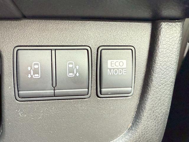 セレナ ハイウェイスター　Ｓ－ハイブリッド　エアロモード　両側パワースライドドア　クルーズコントロール　アイドリングストップ　純正８インチナビ　フルセグＴＶ　Ｂｌｕｅｔｏｏｔｈ対応　バックカメラ　アルパインフリップダウンモニター　純正１６インチアルミホイール（16枚目）