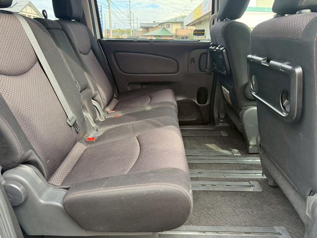 セレナ ハイウェイスター　Ｓ－ハイブリッド　エアロモード　両側パワースライドドア　クルーズコントロール　アイドリングストップ　純正８インチナビ　フルセグＴＶ　Ｂｌｕｅｔｏｏｔｈ対応　バックカメラ　アルパインフリップダウンモニター　純正１６インチアルミホイール（41枚目）