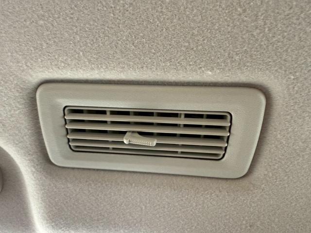 セレナ ハイウェイスター　Ｓ－ハイブリッド　エアロモード　両側パワースライドドア　クルーズコントロール　アイドリングストップ　純正８インチナビ　フルセグＴＶ　Ｂｌｕｅｔｏｏｔｈ対応　バックカメラ　アルパインフリップダウンモニター　純正１６インチアルミホイール（51枚目）