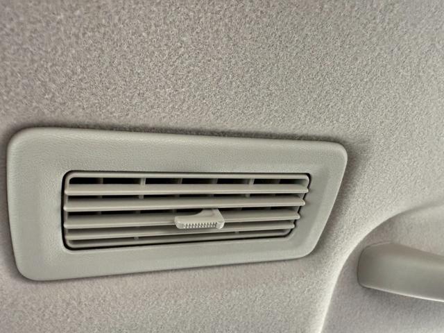 セレナ ハイウェイスター　Ｓ－ハイブリッド　エアロモード　両側パワースライドドア　クルーズコントロール　アイドリングストップ　純正８インチナビ　フルセグＴＶ　Ｂｌｕｅｔｏｏｔｈ対応　バックカメラ　アルパインフリップダウンモニター　純正１６インチアルミホイール（52枚目）