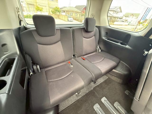 セレナ ハイウェイスター　Ｓ－ハイブリッド　エアロモード　両側パワースライドドア　クルーズコントロール　アイドリングストップ　純正８インチナビ　フルセグＴＶ　Ｂｌｕｅｔｏｏｔｈ対応　バックカメラ　アルパインフリップダウンモニター　純正１６インチアルミホイール（54枚目）