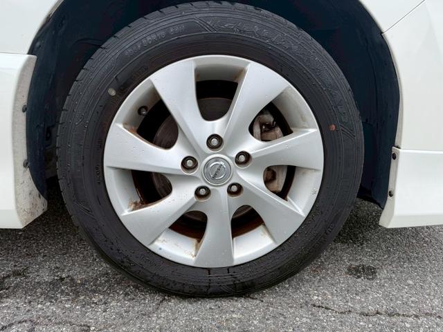 セレナ ハイウェイスター　Ｓ－ハイブリッド　エアロモード　両側パワースライドドア　クルーズコントロール　アイドリングストップ　純正８インチナビ　フルセグＴＶ　Ｂｌｕｅｔｏｏｔｈ対応　バックカメラ　アルパインフリップダウンモニター　純正１６インチアルミホイール（73枚目）