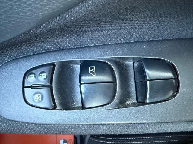 セレナ ハイウェイスターＳ－ＨＶアドバンスドセーフティパック　両側パワースライドドア　衝突軽減ブレーキ　アラウンドビューモニター　クリアランスソナー　アルパイン８インチナビ　コムテックレーダー探知機　コムテックドライブレコーダー　純正１６インチアルミホイール（30枚目）