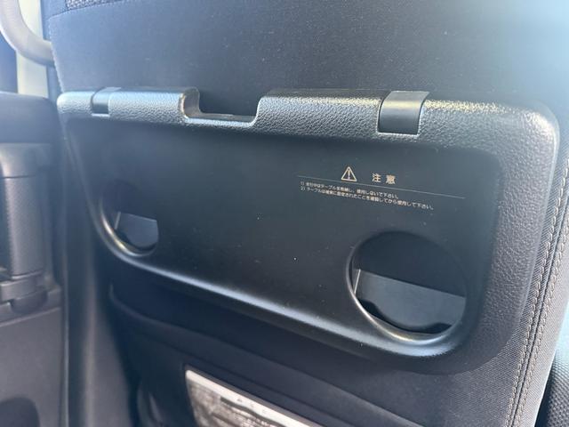 セレナ ハイウェイスターＳ－ＨＶアドバンスドセーフティパック　両側パワースライドドア　衝突軽減ブレーキ　アラウンドビューモニター　クリアランスソナー　アルパイン８インチナビ　コムテックレーダー探知機　コムテックドライブレコーダー　純正１６インチアルミホイール（39枚目）