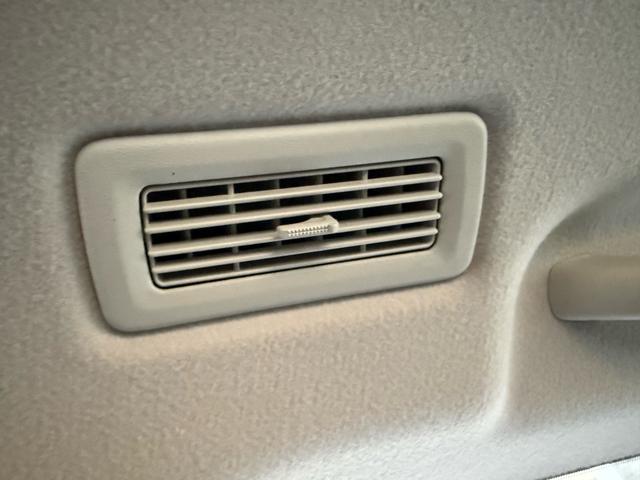 セレナ ハイウェイスターＳ－ＨＶアドバンスドセーフティパック　両側パワースライドドア　衝突軽減ブレーキ　アラウンドビューモニター　クリアランスソナー　アルパイン８インチナビ　コムテックレーダー探知機　コムテックドライブレコーダー　純正１６インチアルミホイール（49枚目）