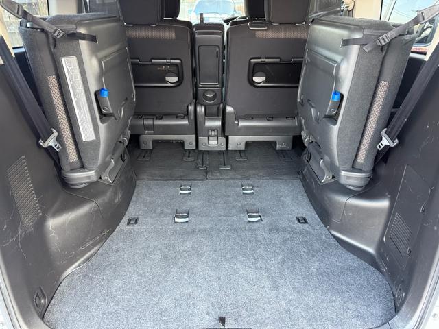 セレナ ハイウェイスターＳ－ＨＶアドバンスドセーフティパック　両側パワースライドドア　衝突軽減ブレーキ　アラウンドビューモニター　クリアランスソナー　アルパイン８インチナビ　コムテックレーダー探知機　コムテックドライブレコーダー　純正１６インチアルミホイール（51枚目）