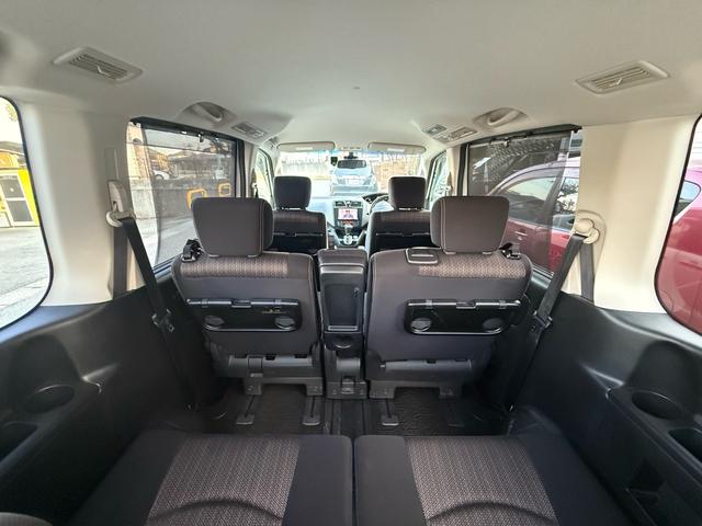 セレナ ハイウェイスターＳ－ＨＶアドバンスドセーフティパック　両側パワースライドドア　衝突軽減ブレーキ　アラウンドビューモニター　クリアランスソナー　アルパイン８インチナビ　コムテックレーダー探知機　コムテックドライブレコーダー　純正１６インチアルミホイール（57枚目）