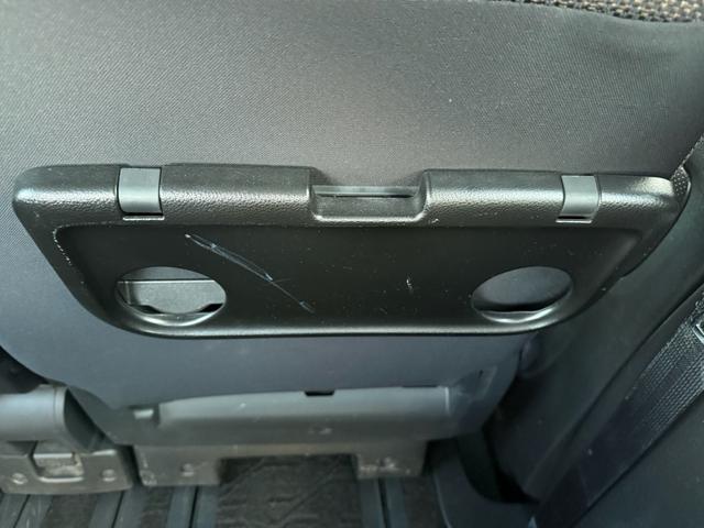 セレナ ハイウェイスターＳ－ＨＶアドバンスドセーフティパック　両側パワースライドドア　衝突軽減ブレーキ　アラウンドビューモニター　クリアランスソナー　アルパイン８インチナビ　コムテックレーダー探知機　コムテックドライブレコーダー　純正１６インチアルミホイール（58枚目）