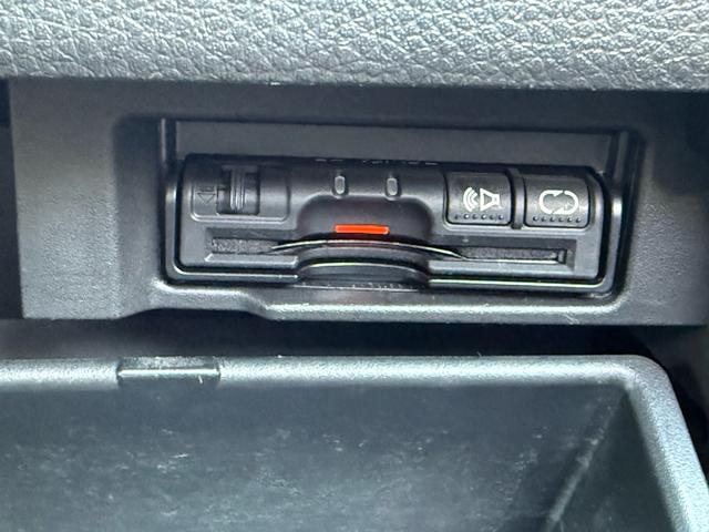 セレナ ハイウェイスター Vセレクション+セーフティ SHV 両側パワースライドドア クルーズコントロール レーンアシスト アイドリングストップ 純正7インチナビ Bluetooth対応 バックカメラ 純正16インチアルミホイール(20枚目)