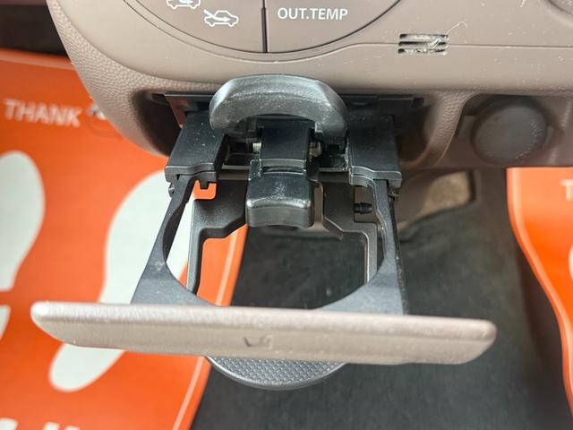 アルトラパンショコラ Ｘ　検２年付き☆　衝突安全ボディー　アイドリングストップ　プッシュスタート　スマートキー　ケンウッド彩速７インチナビ　Ｂｌｕｅｔｏｏｔｈ対応　ＥＴＣ　ＨＩＤヘッドライト　オートエアコン　フルフラットシート（31枚目）