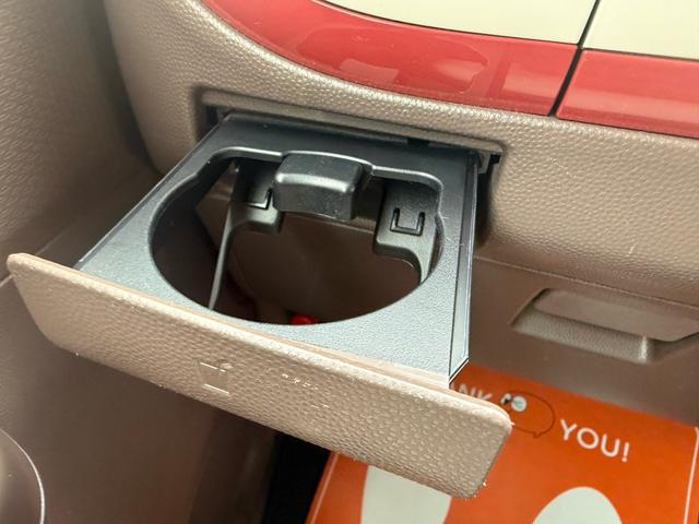 アルトラパンショコラ Ｘ　検２年付き☆　衝突安全ボディー　アイドリングストップ　プッシュスタート　スマートキー　ケンウッド彩速７インチナビ　Ｂｌｕｅｔｏｏｔｈ対応　ＥＴＣ　ＨＩＤヘッドライト　オートエアコン　フルフラットシート（69枚目）