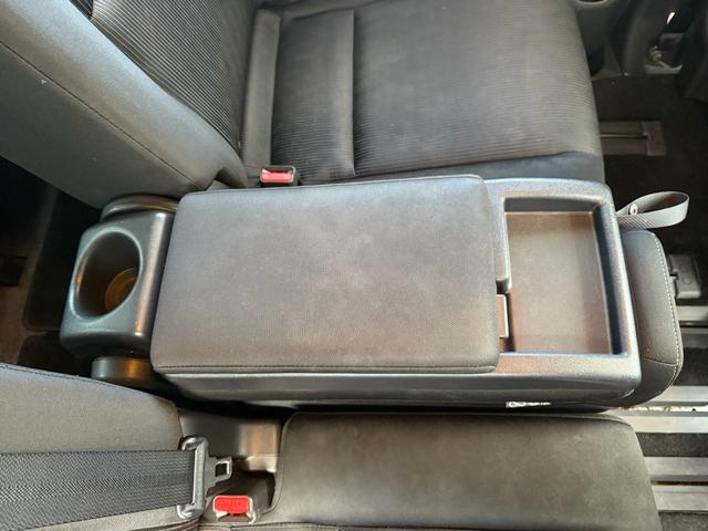 セレナ ハイウェイスター VセレクションII 両側パワースライドドア 衝突軽減ブレーキ アラウンドビューモニター 純正9インチナビ フルセグTV LEDヘッドライト フロントエアロパーツ 純正16インチアルミホイール(30枚目)