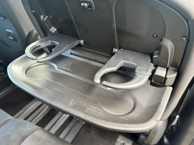 セレナ ハイウェイスター VセレクションII 両側パワースライドドア 衝突軽減ブレーキ アラウンドビューモニター 純正9インチナビ フルセグTV LEDヘッドライト フロントエアロパーツ 純正16インチアルミホイール(34枚目)