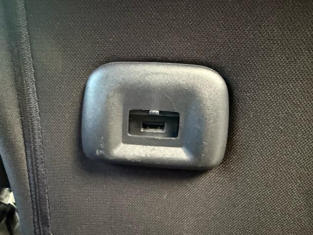 セレナ ハイウェイスター VセレクションII 両側パワースライドドア 衝突軽減ブレーキ アラウンドビューモニター 純正9インチナビ フルセグTV LEDヘッドライト フロントエアロパーツ 純正16インチアルミホイール(35枚目)