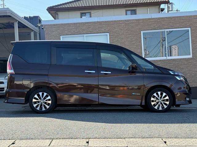 セレナ ハイウェイスターG 両側パワースライド クルーズコントロール アイドリングストップ 純正9インチナビ 純正フリップダウンモニター フルセグTV 前後ドライブレコーダー LEDヘッドライト 純正16インチアルミホイール(9枚目)