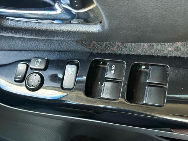 スペーシアカスタム ＧＳターボ　☆検２年付き☆パワースライド　オートクルーズコントロール　アイドリングストップ　シートヒーター　カロッツェリア７インチナビ　フルセグＴＶ　フルフラットシート　純正１４インチアルミホイール（19枚目）