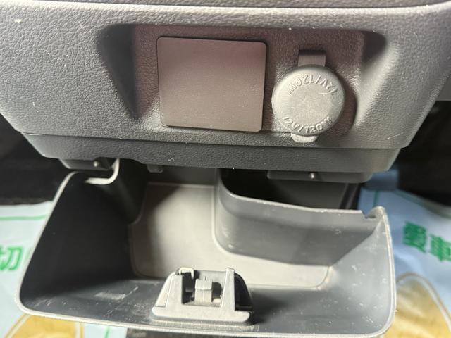 スペーシアカスタム ＧＳターボ　☆検２年付き☆パワースライド　オートクルーズコントロール　アイドリングストップ　シートヒーター　カロッツェリア７インチナビ　フルセグＴＶ　フルフラットシート　純正１４インチアルミホイール（31枚目）