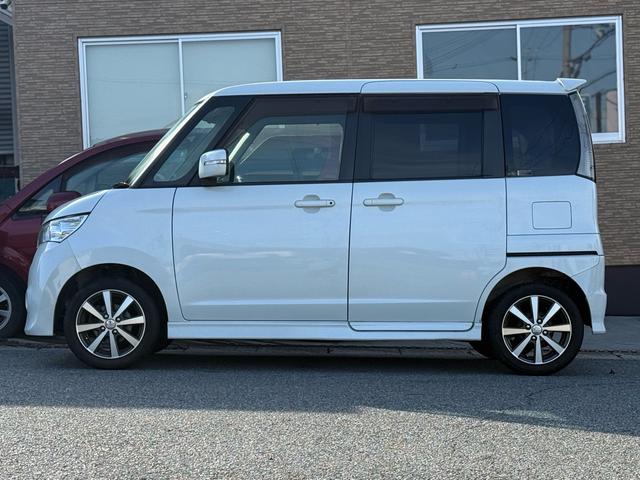 ルークス ハイウェイスター　☆検２年付き☆　両側パワースライド　衝突安全ボディー　プッシュスタート　オートエアコン　スマートキー　純正ナビ　ＣＤ　ＤＶＤ　ＥＴＣ　スマック１４インチアルミホイール　フルフラットシート（6枚目）