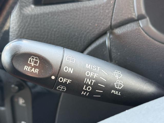 ルークス ハイウェイスター　☆検２年付き☆　両側パワースライド　衝突安全ボディー　プッシュスタート　オートエアコン　スマートキー　純正ナビ　ＣＤ　ＤＶＤ　ＥＴＣ　スマック１４インチアルミホイール　フルフラットシート（13枚目）