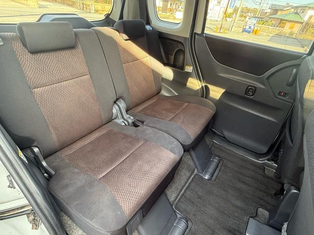 ルークス ハイウェイスター　☆検２年付き☆　両側パワースライド　衝突安全ボディー　プッシュスタート　オートエアコン　スマートキー　純正ナビ　ＣＤ　ＤＶＤ　ＥＴＣ　スマック１４インチアルミホイール　フルフラットシート（28枚目）