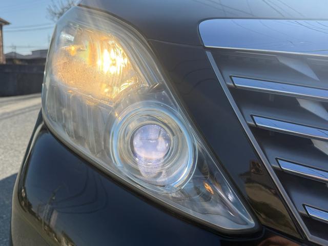 アルファード ２４０Ｓ　プライムセレクションＩＩ　検有り！　両側パワースライドドア　電動リアゲート　クリアランスソナー　オットマンシート　アルパイン８インチナビ　アルトラパンフリップダウンモニター　プッシュスタート　純正１８インチアルミホイール（56枚目）