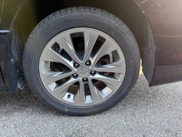 アルファード ２４０Ｓ　プライムセレクションＩＩ　検有り！　両側パワースライドドア　電動リアゲート　クリアランスソナー　オットマンシート　アルパイン８インチナビ　アルトラパンフリップダウンモニター　プッシュスタート　純正１８インチアルミホイール（65枚目）