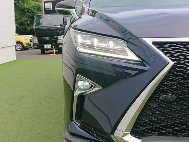 ＲＸ ＲＸ４５０ｈ　Ｆスポーツ　サンルーフ／黒革シート／ＴＲＤエアロ／メーカーナビ／フルセグＴＶ／パノラミックビューモニター／ＢＳＭ／ベンチレーション／３眼ＬＥＤヘッドライト／ルーフレール／オートホールド／ＨＵＤ／スマートキー（23枚目）
