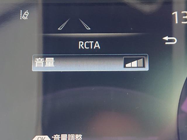 クラウンハイブリッド ＲＳ　革シート／トヨタセーフティセンス／レーダークルーズコントロール／ＢＳＭ／純正ナビ／フルセグＴＶ／バックカメラ／ＬＥＤヘッドライト／シートヒーター／純正ドライブレコーダー／パドルシフト／スマートキー（42枚目）
