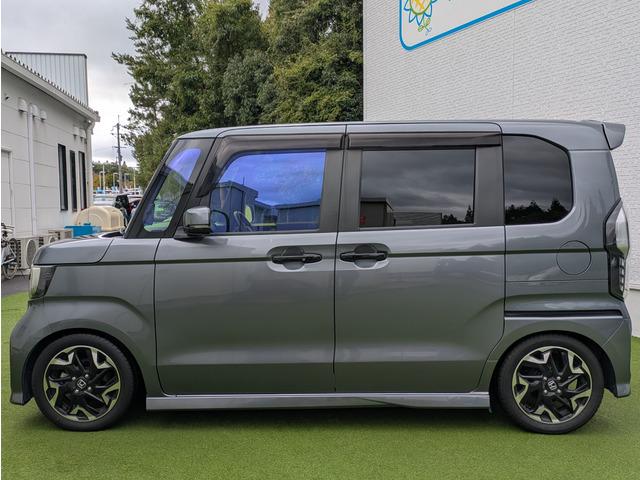 Ｎ－ＢＯＸカスタム Ｇ・Ｌターボホンダセンシング　ターボ車／純正ナビ／ＴＶ／バックカメラ／両側パワースライドドア／ホンダセンシング／パドルシフト／ＬＥＤヘッドライト／オートライト／フォグランプ／オートエアコン／社外マフラー／ローダウン（17枚目）