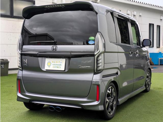 Ｎ－ＢＯＸカスタム Ｇ・Ｌターボホンダセンシング　ターボ車／純正ナビ／ＴＶ／バックカメラ／両側パワースライドドア／ホンダセンシング／パドルシフト／ＬＥＤヘッドライト／オートライト／フォグランプ／オートエアコン／社外マフラー／ローダウン（20枚目）