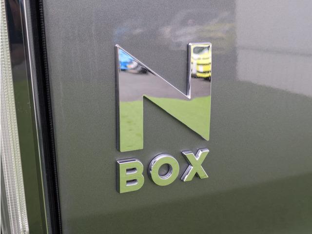 Ｎ－ＢＯＸカスタム Ｇ・Ｌターボホンダセンシング　ターボ車／純正ナビ／ＴＶ／バックカメラ／両側パワースライドドア／ホンダセンシング／パドルシフト／ＬＥＤヘッドライト／オートライト／フォグランプ／オートエアコン／社外マフラー／ローダウン（33枚目）