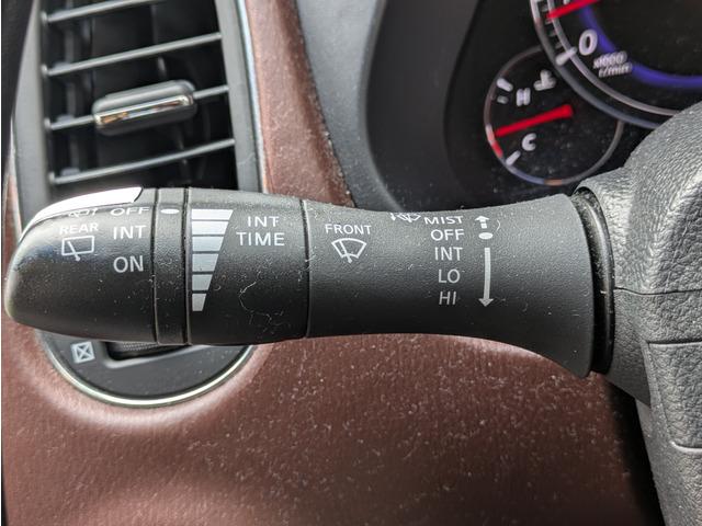 スカイラインクロスオーバー ３７０ＧＴ　タイプＰ　ブラウン革シート／ＢＯＳＥサウンド／アラウンドビューモニター／メーカーナビ／ＴＶ／インテリジェントキー／プッシュスタート／シートヒーター／純正１８インチアルミ／オートライト／リアプライバシーガラス（34枚目）