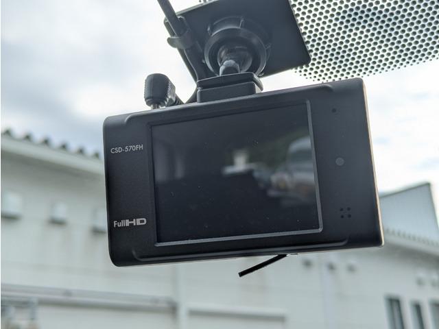 ヴォクシー 　ウェルキャブＸ後席リフトアップ／トヨタセーフティー／後席サイドリフトアップチルトシート／パワースライドドア／クリアランスソナー／ＬＥＤヘッドライト／オートライト／アイドリングストップ／ダブルエアコン（51枚目）