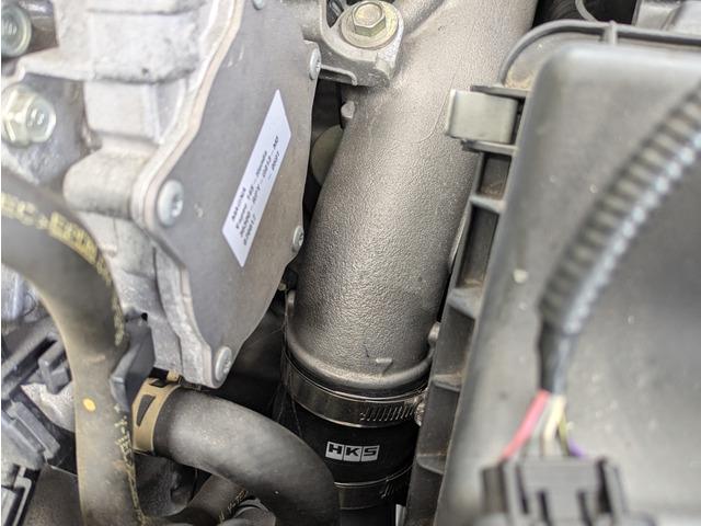 シビック タイプR RECOROシート(前席)/HKSマフラー/BLITZ車庫調/HKSインタークーラー/社外ナビ/フルセグ/バックカメラ/クルーズコントロール/スマートキー/LEDヘッドライト/純正20インチアルミ(10枚目)