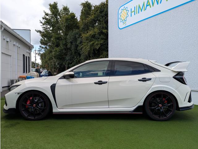 シビック タイプR RECOROシート(前席)/HKSマフラー/BLITZ車庫調/HKSインタークーラー/社外ナビ/フルセグ/バックカメラ/クルーズコントロール/スマートキー/LEDヘッドライト/純正20インチアルミ(19枚目)