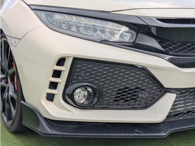 シビック タイプR RECOROシート(前席)/HKSマフラー/BLITZ車庫調/HKSインタークーラー/社外ナビ/フルセグ/バックカメラ/クルーズコントロール/スマートキー/LEDヘッドライト/純正20インチアルミ(28枚目)