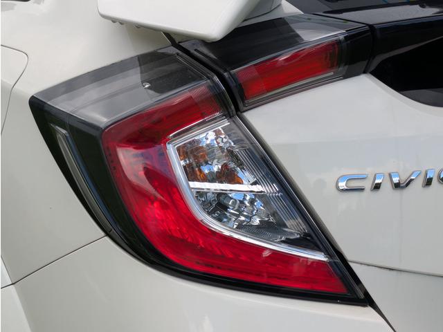 シビック タイプR RECOROシート(前席)/HKSマフラー/BLITZ車庫調/HKSインタークーラー/社外ナビ/フルセグ/バックカメラ/クルーズコントロール/スマートキー/LEDヘッドライト/純正20インチアルミ(31枚目)