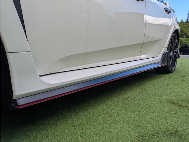 シビック タイプR RECOROシート(前席)/HKSマフラー/BLITZ車庫調/HKSインタークーラー/社外ナビ/フルセグ/バックカメラ/クルーズコントロール/スマートキー/LEDヘッドライト/純正20インチアルミ(35枚目)