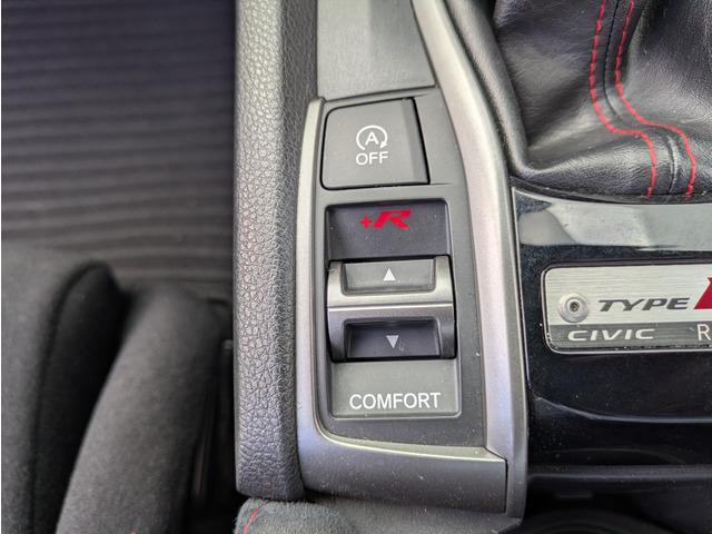 シビック タイプR RECOROシート(前席)/HKSマフラー/BLITZ車庫調/HKSインタークーラー/社外ナビ/フルセグ/バックカメラ/クルーズコントロール/スマートキー/LEDヘッドライト/純正20インチアルミ(60枚目)