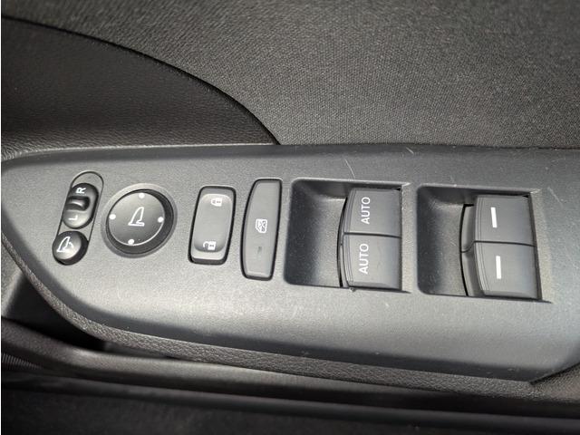 シビック タイプR RECOROシート(前席)/HKSマフラー/BLITZ車庫調/HKSインタークーラー/社外ナビ/フルセグ/バックカメラ/クルーズコントロール/スマートキー/LEDヘッドライト/純正20インチアルミ(64枚目)