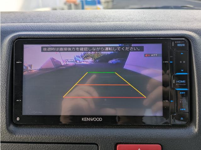 ハイエースバン ロングDX ハイルーフ/ロング/6人乗り/両側スライドドア/5ドア/Wエアバッグ/リアクーラー/リアヒーター/AC100V電源あり/社外ナビ/TV/バックカメラ(11枚目)