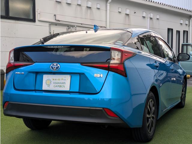 プリウス S 後期型/トヨタセーフティーセンス/LDA/PKSB/レーダークルーズコントロール/オートハイビーム/ナビ/TV/バックカメラ/スマートキー/プッシュスタート/社外15インチAアルミ/LEDヘッドライト(19枚目)