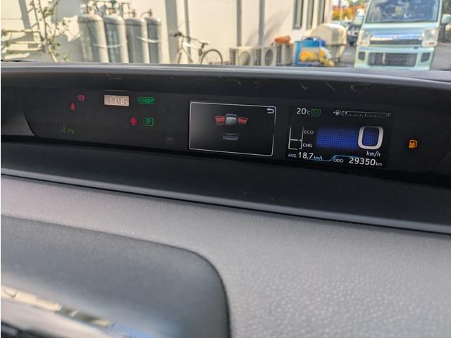 プリウス S 後期型/トヨタセーフティーセンス/LDA/PKSB/レーダークルーズコントロール/オートハイビーム/ナビ/TV/バックカメラ/スマートキー/プッシュスタート/社外15インチAアルミ/LEDヘッドライト(32枚目)